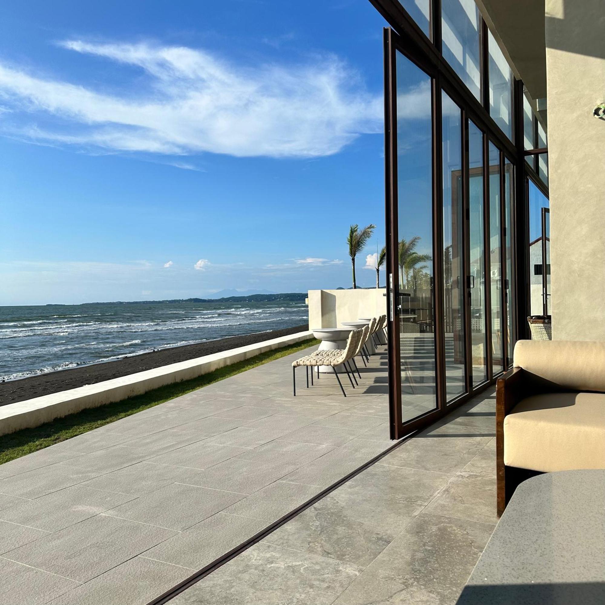 Tana Beach Villas Lian Dış mekan fotoğraf