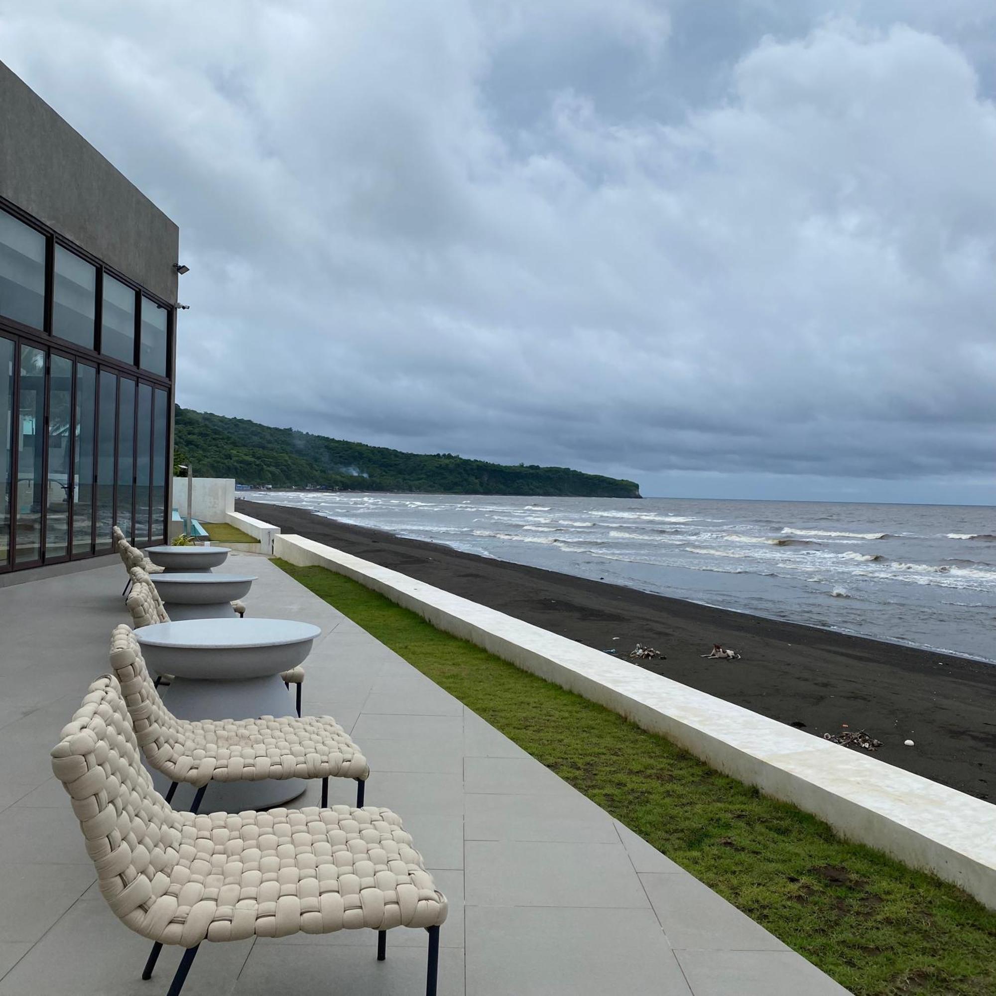 Tana Beach Villas Lian Dış mekan fotoğraf