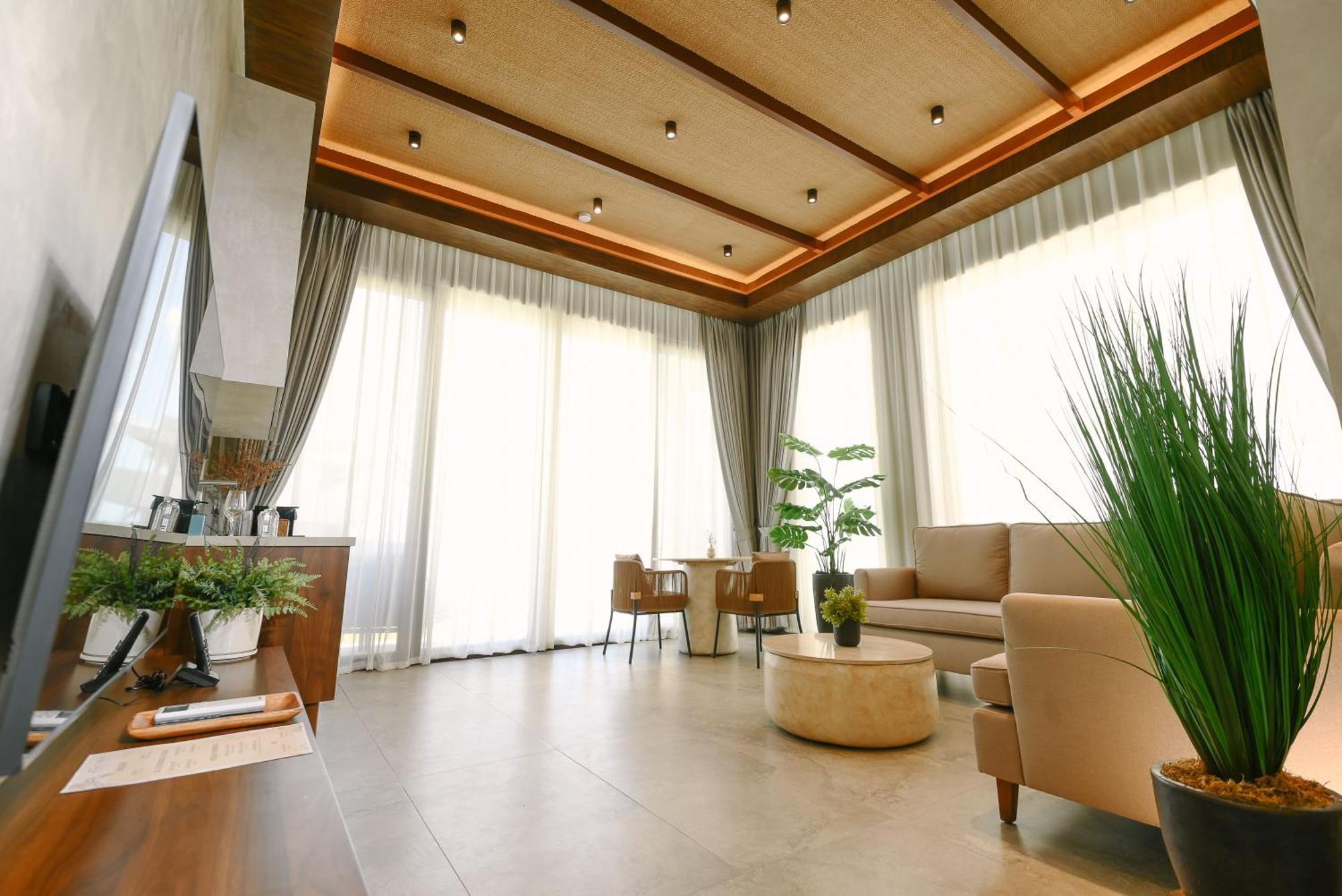 Tana Beach Villas Lian Dış mekan fotoğraf